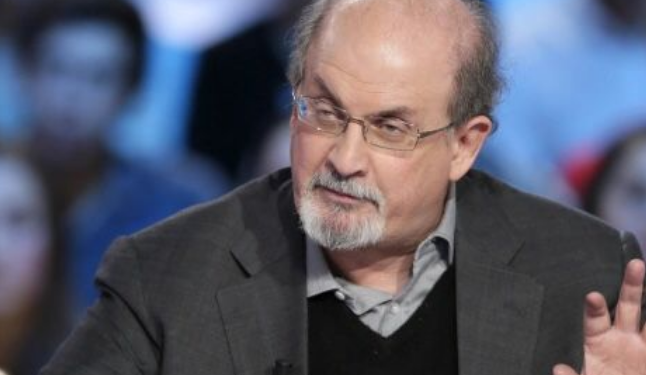 Kishte lexuar vetëm 2 faqe nga “Vargjet Satanike”, fjalët e para të 24-vjeçarit që sulmoi shkrimtarin Salman Rushdie: Jam i habitur që mbijetoi