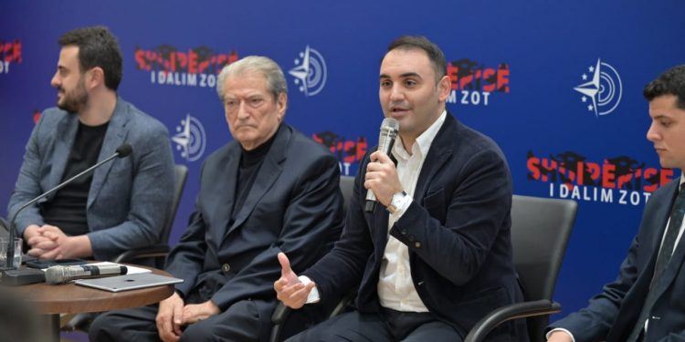 Zgjedhjet e 14 majit/ Belind Këlliçi: Transporti publik do të jetë falas