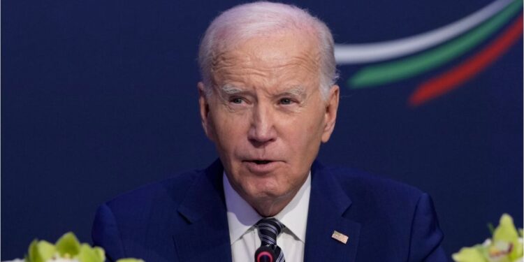Biden bisedon me Netanjahun, garanton mbështetje “me të gjitha mjetet”