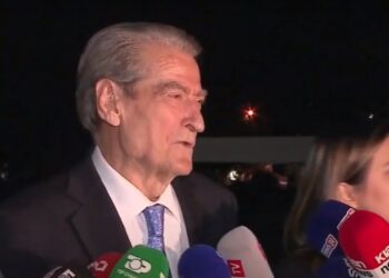 Berisha paralajmëron protesta: Po përgatitemi për një lëvizje të qëndrueshme
