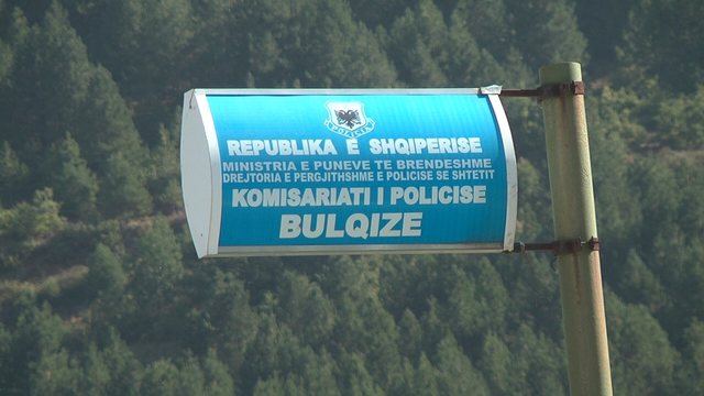 Të shtënat në Bulqizë  Policia  Nuk ka të lënduar  po punohet për kapjen e autorit