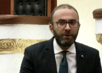 “Je përfaqësuese e krimit të organizuar”, Bardhi shpërthen ndaj Spiropalit: Duhet të japësh dorëheqje!