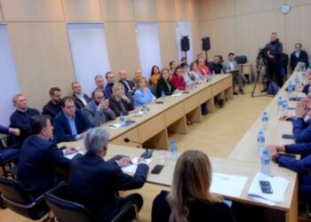 Listat e mbyllura të PD-së, zbardhen emrat e kandidatëve për deputetë në 12 Qarqe