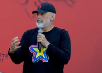 Rama: Demokratët që nuk na votojnë ne…të rrinë në shtëpi jo të lahen e të krihen e të hidhen në kënetë