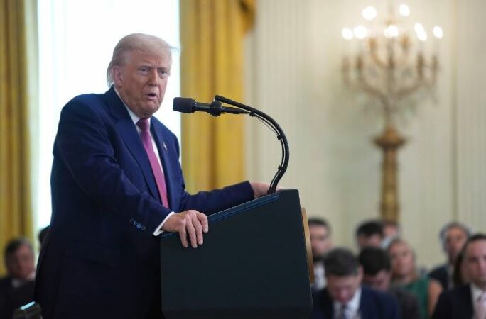  Unë arrita të ndaloj luftën Kosovë Serbi dhe Indi Pakistan   Trump  Irani dhe Izraeli do të bëjnë marrëveshje  së shpejti do të kemi paqe 